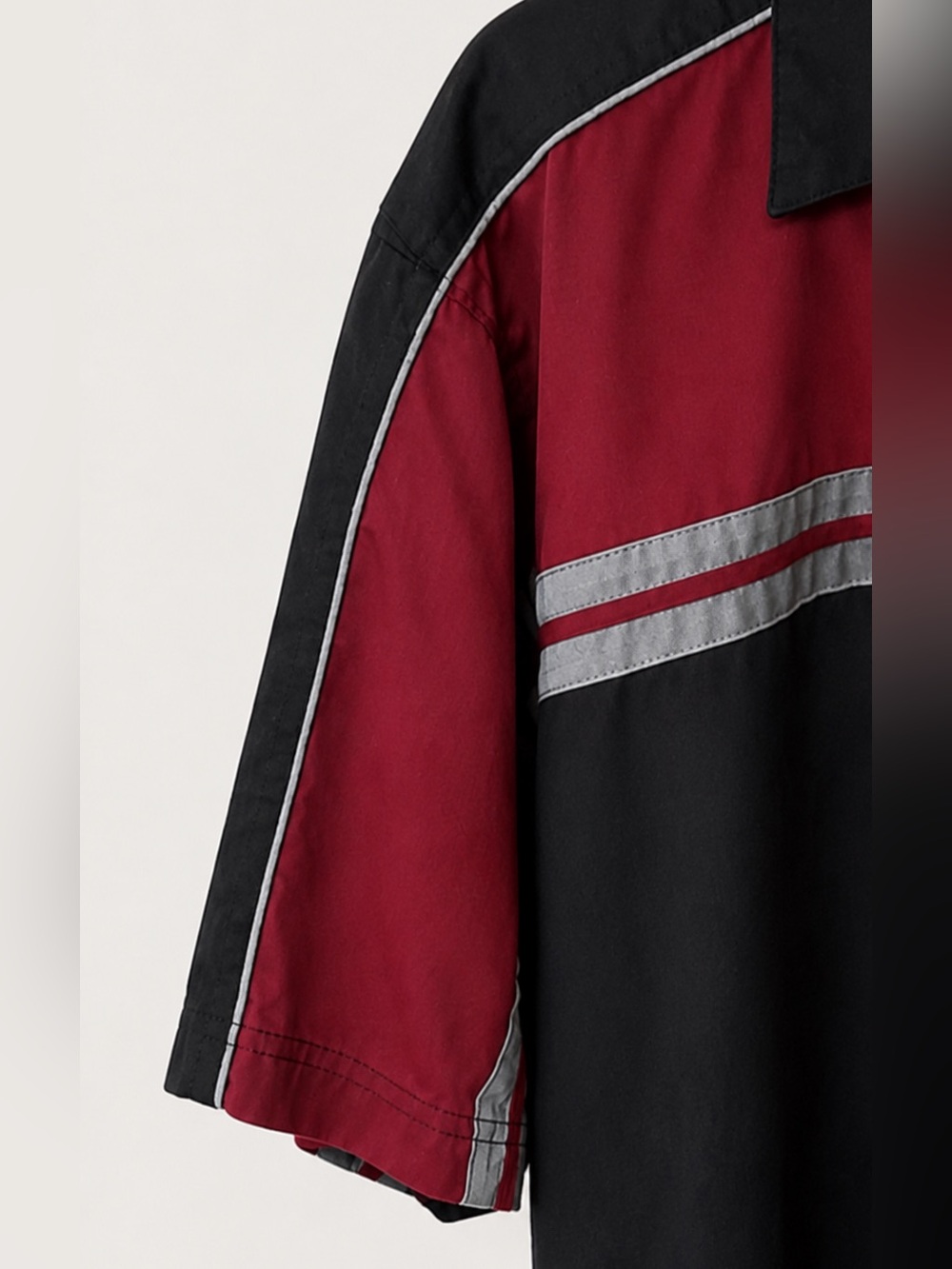 Harley-Davidson Black/Burgundy/Gray Short Sleeve Button-up. - Picture 6 of 6
